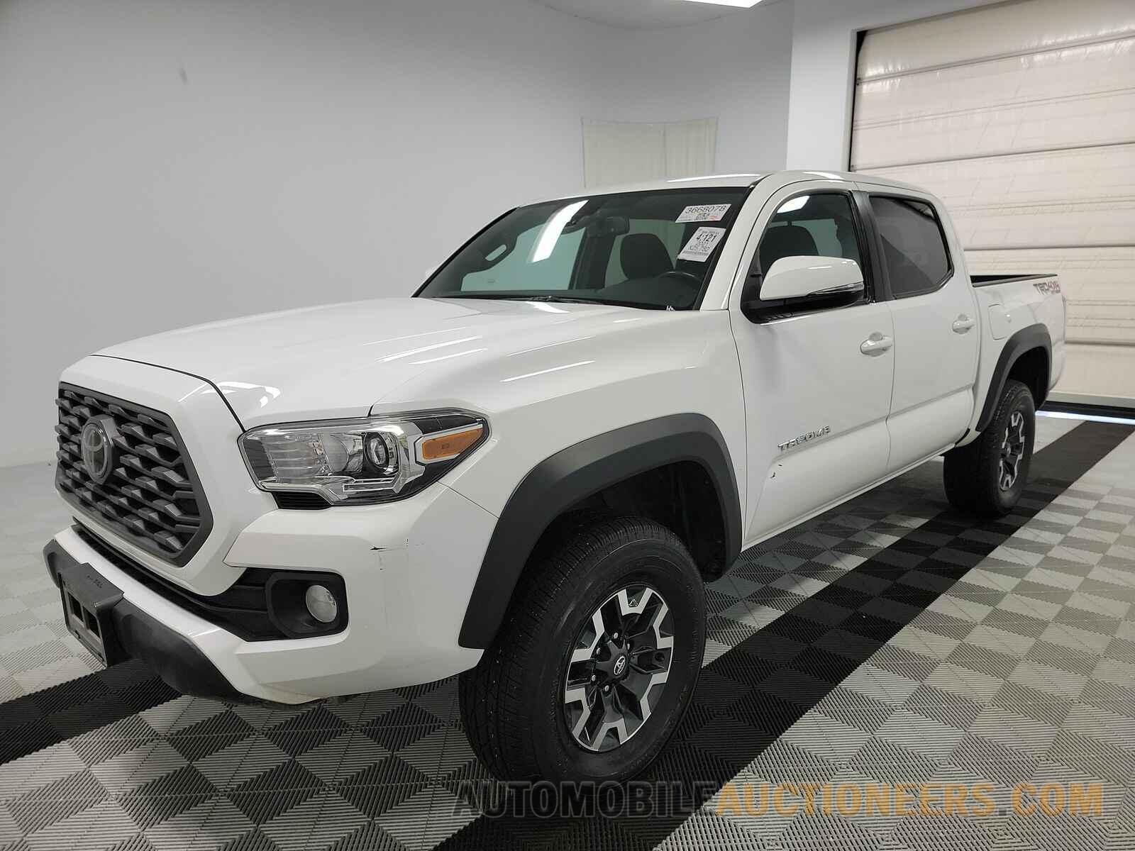 5TFCZ5AN4MX269075 Toyota Tacoma 2021