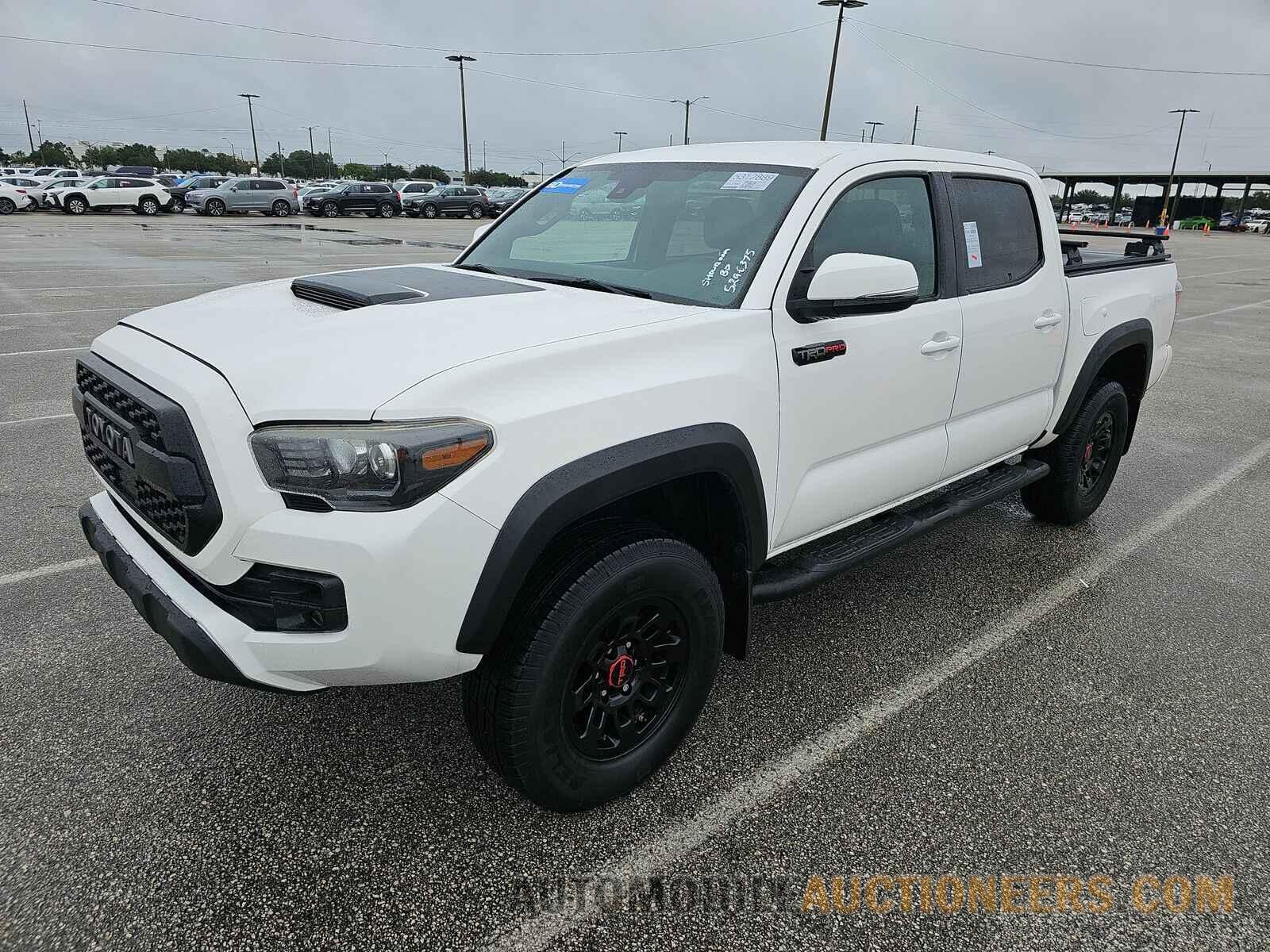 5TFCZ5AN5JX156974 Toyota Tacoma 2018