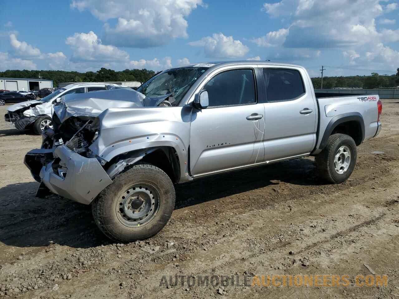 5TFCZ5AN6HX119507 TOYOTA TACOMA 2017