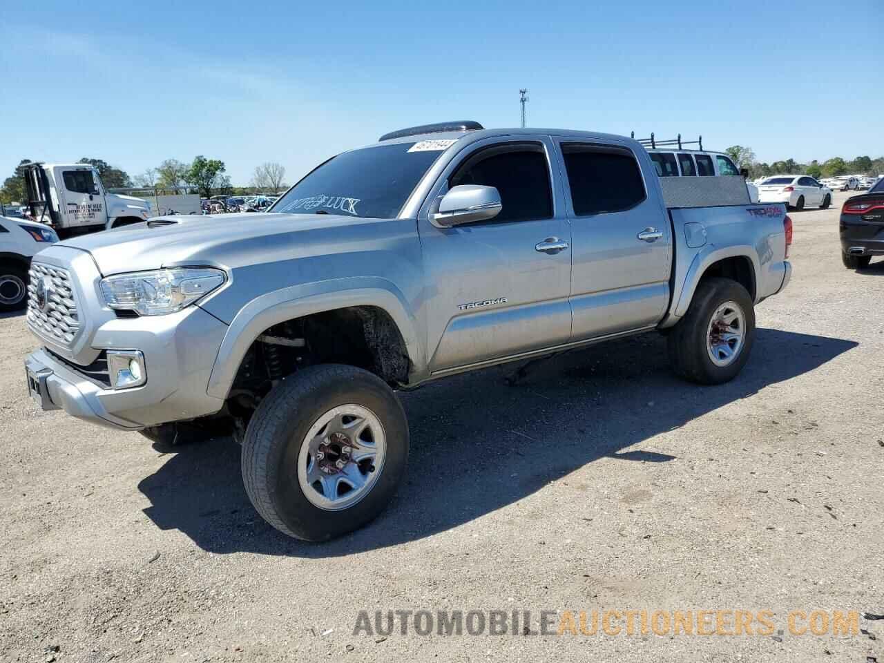 5TFCZ5AN7HX121332 TOYOTA TACOMA 2017