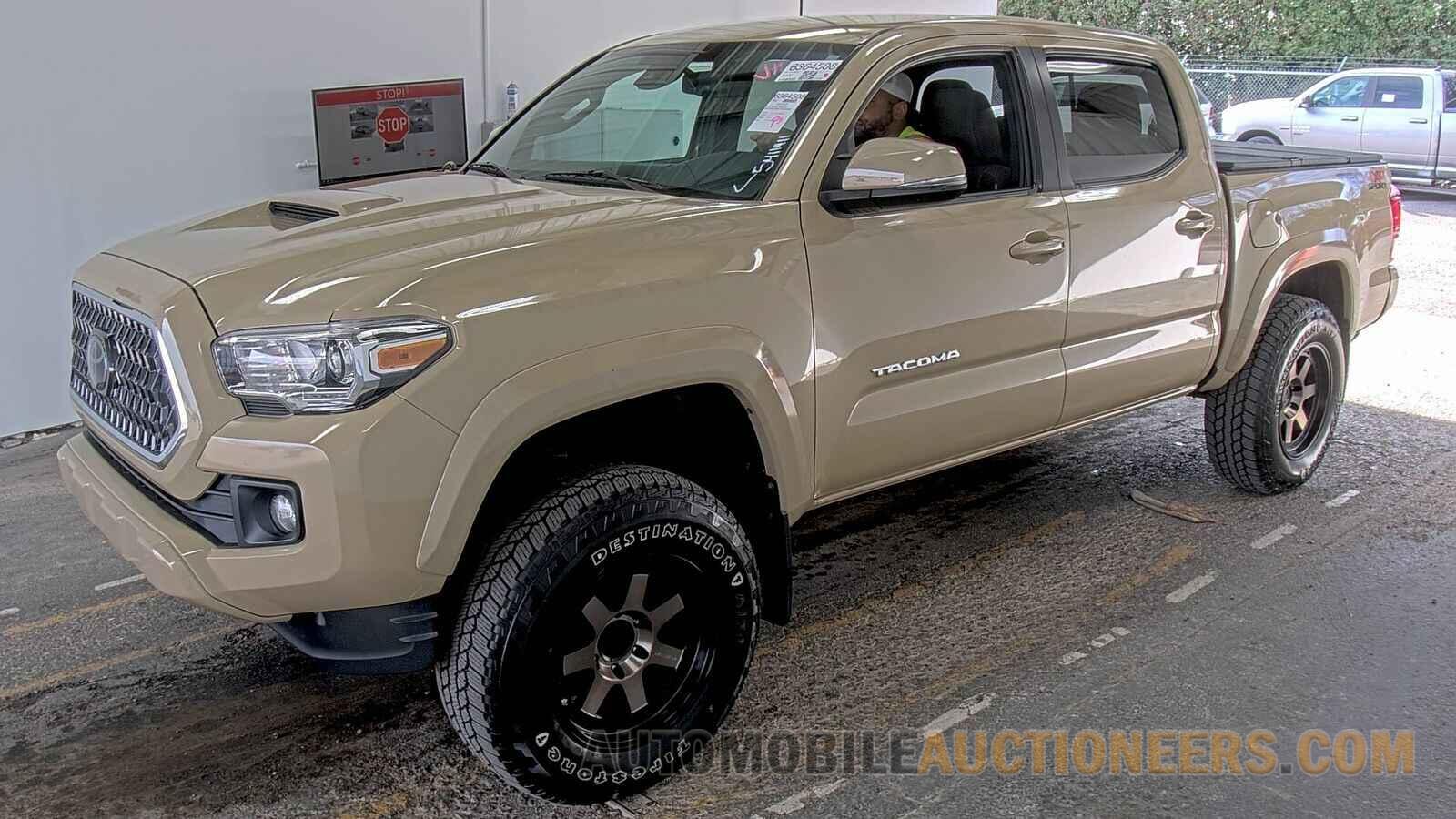 5TFCZ5AN7JX124320 Toyota Tacoma 2018