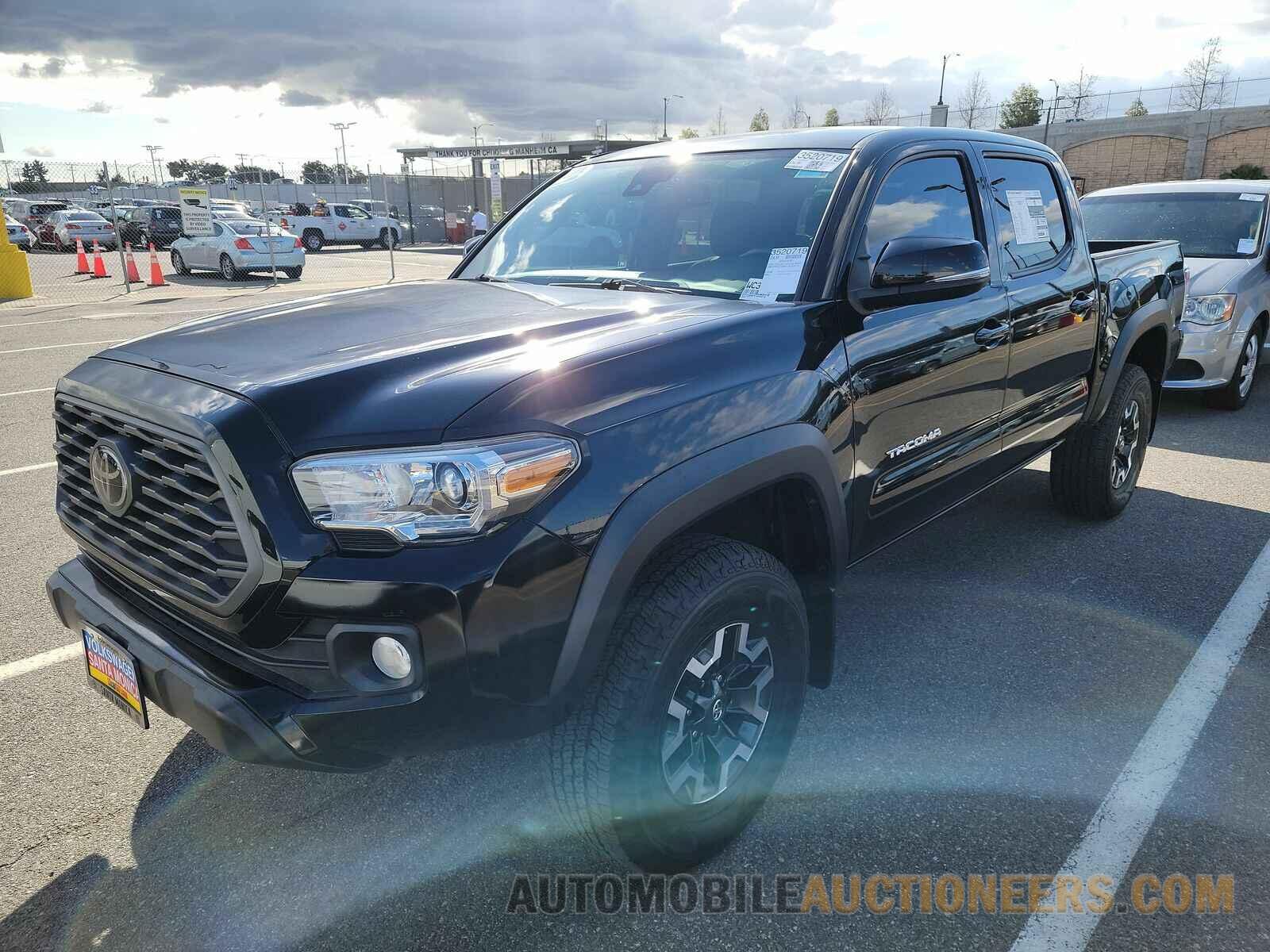 5TFCZ5AN7LX243018 Toyota Tacoma 2020