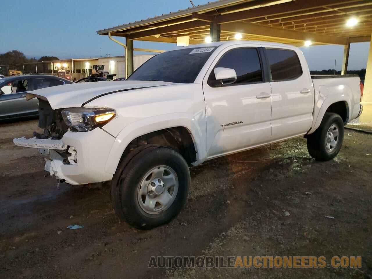 5TFCZ5AN8HX070312 TOYOTA TACOMA 2017