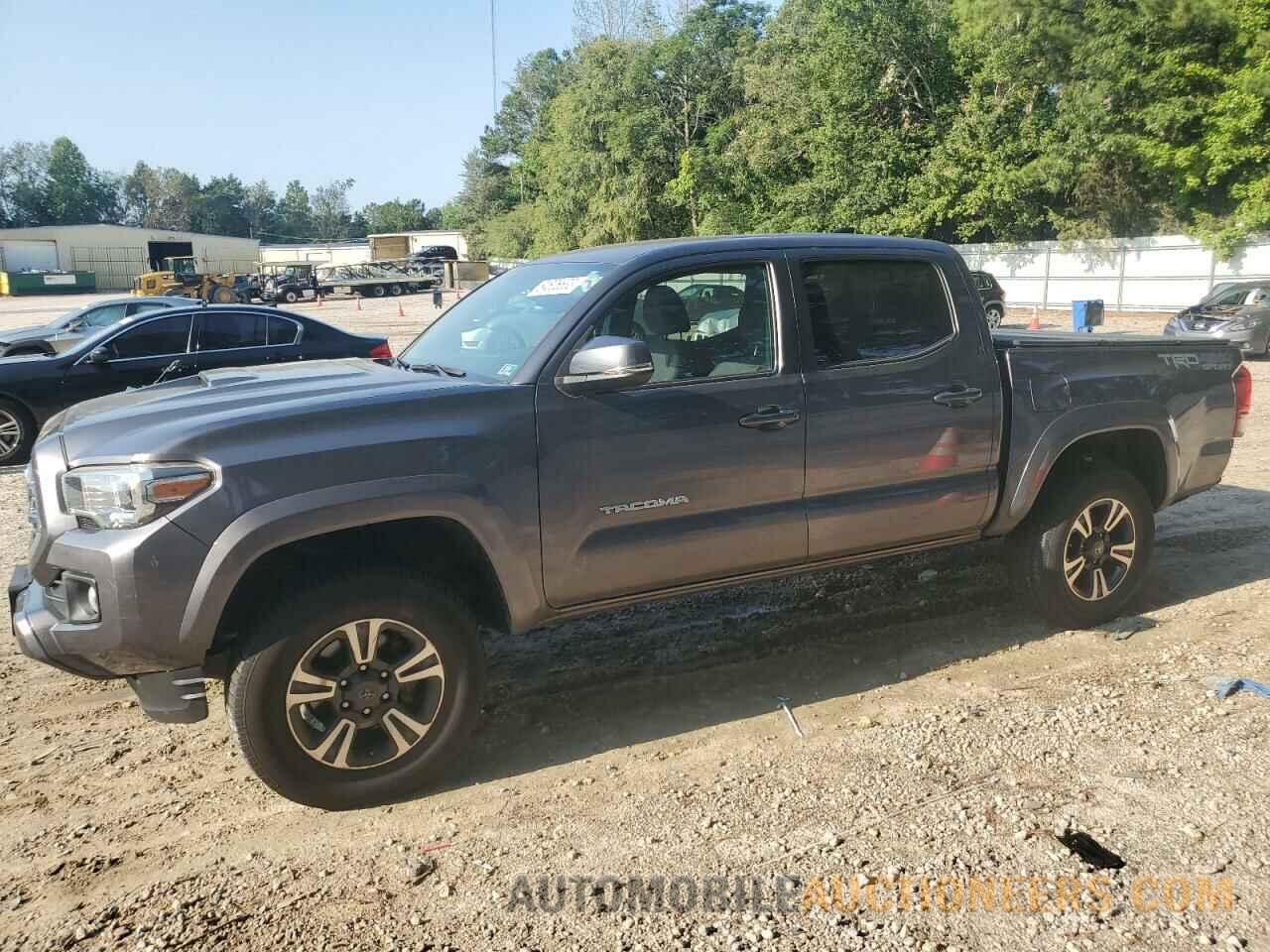 5TFCZ5AN8HX101011 TOYOTA TACOMA 2017