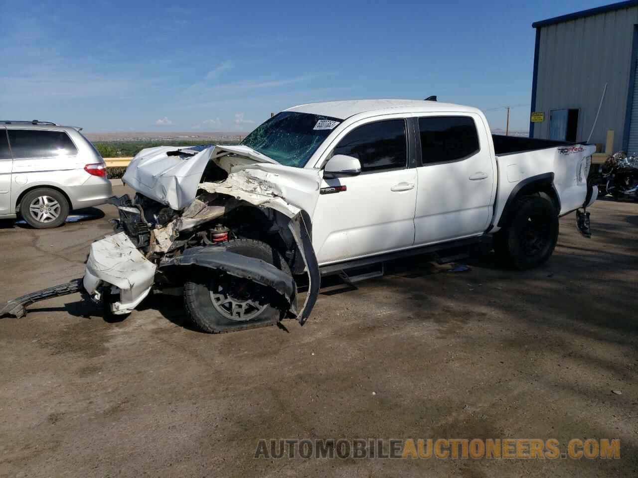 5TFCZ5AN8JX138095 TOYOTA TACOMA 2018