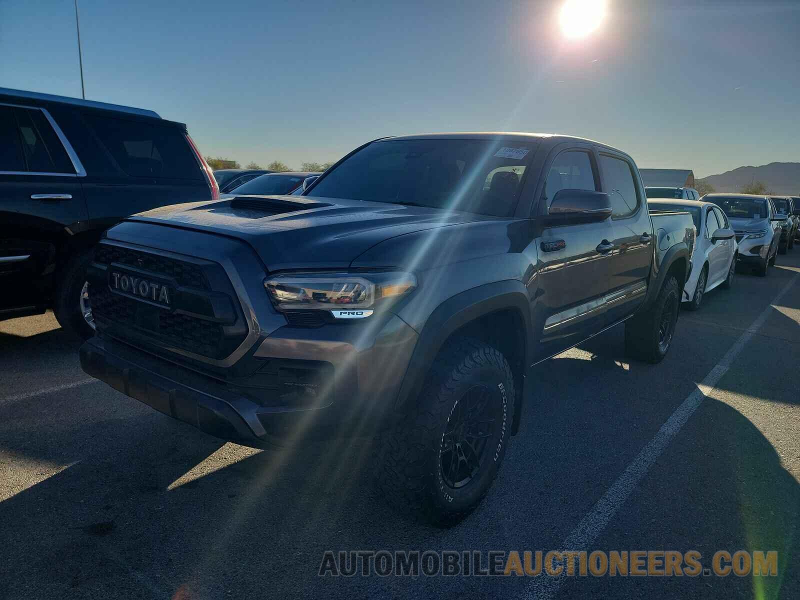 5TFCZ5AN8LX233307 Toyota Tacoma 2020