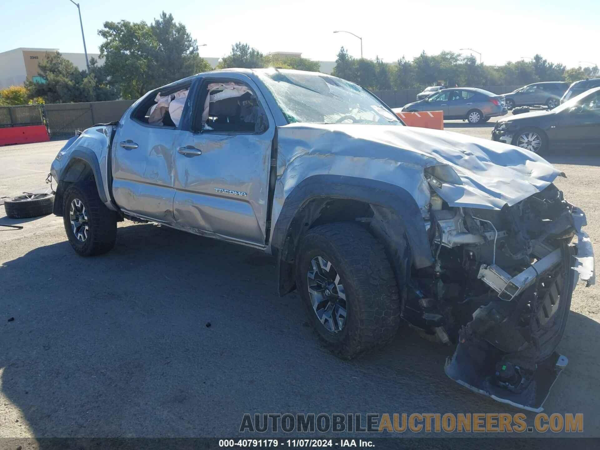 5TFCZ5AN9HX108498 TOYOTA TACOMA 2017