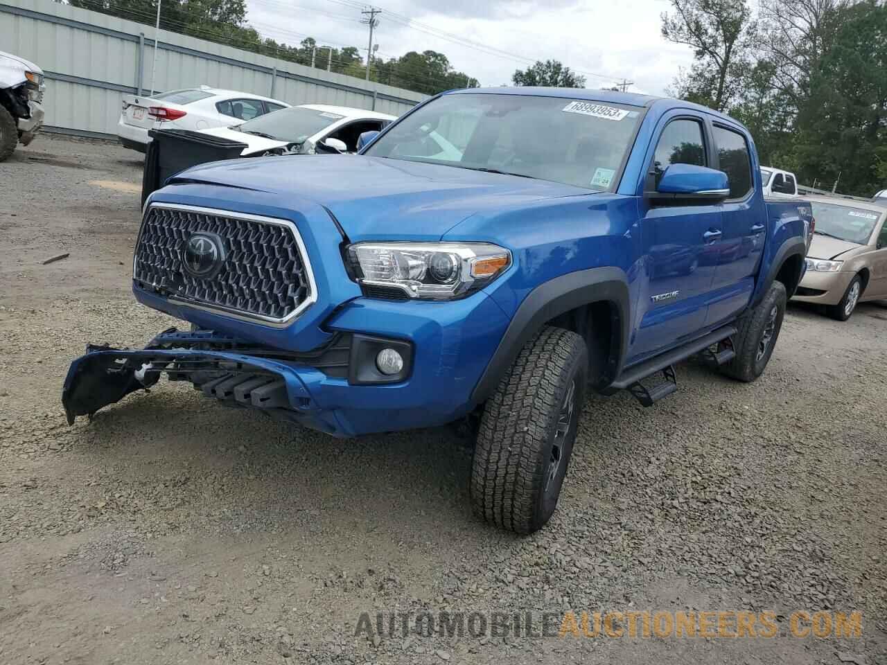 5TFCZ5ANXJX132945 TOYOTA TACOMA 2018