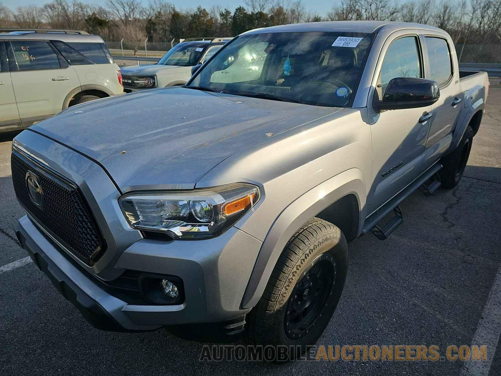 5TFCZ5ANXJX135781 Toyota Tacoma 2018