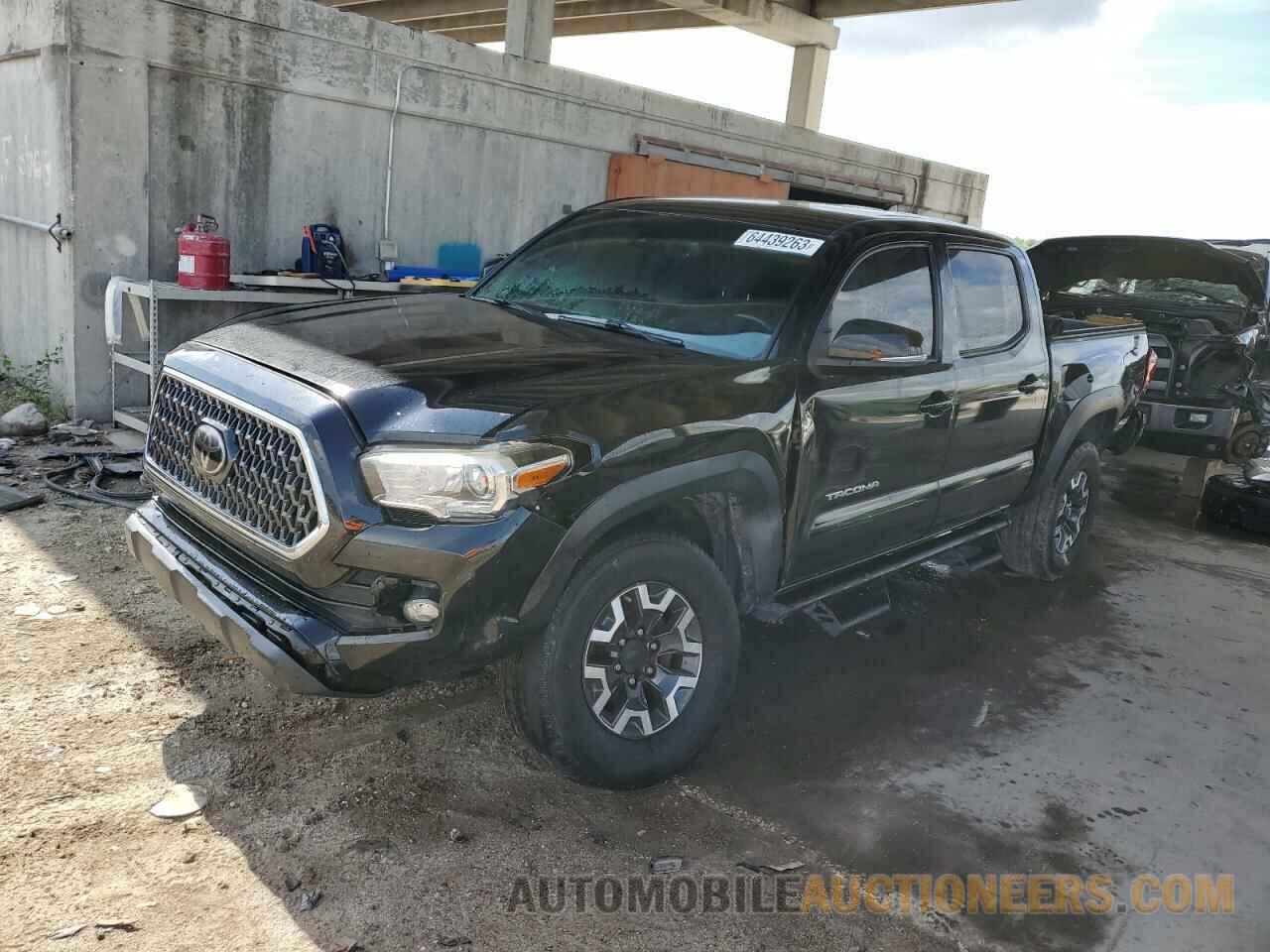 5TFCZ5ANXJX135831 TOYOTA TACOMA 2018