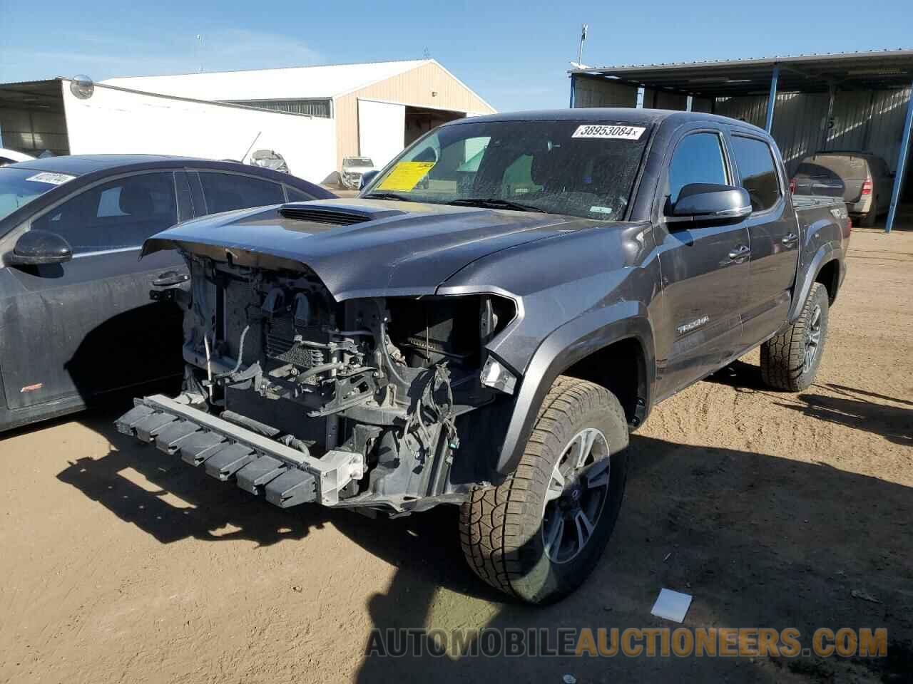 5TFCZ5ANXJX143072 TOYOTA TACOMA 2018