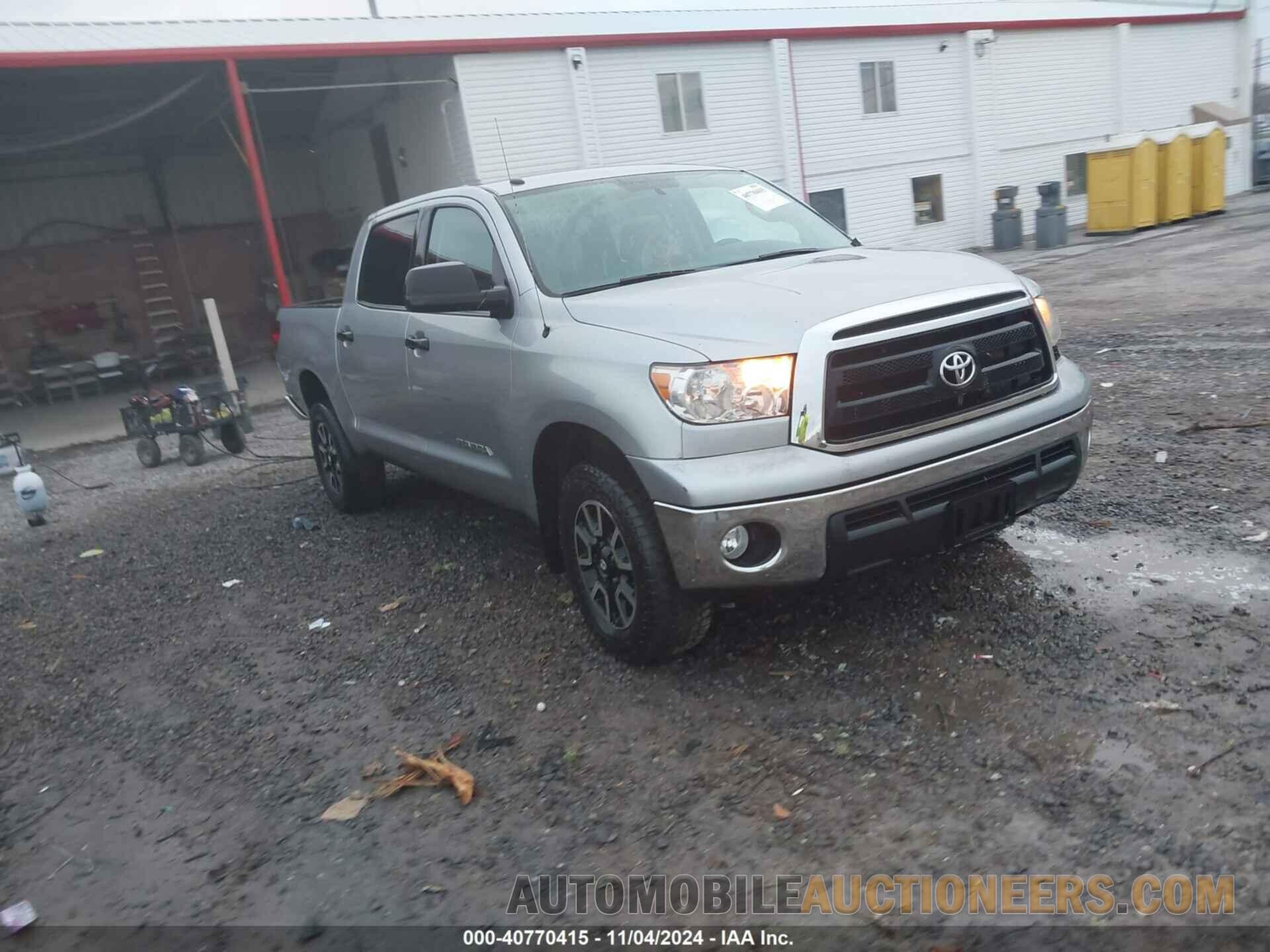 5TFDM5F15DX047847 TOYOTA TUNDRA 2013