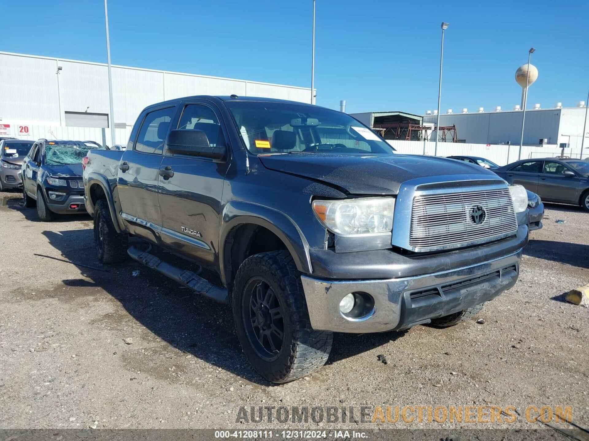 5TFDM5F17DX046599 TOYOTA TUNDRA 2013