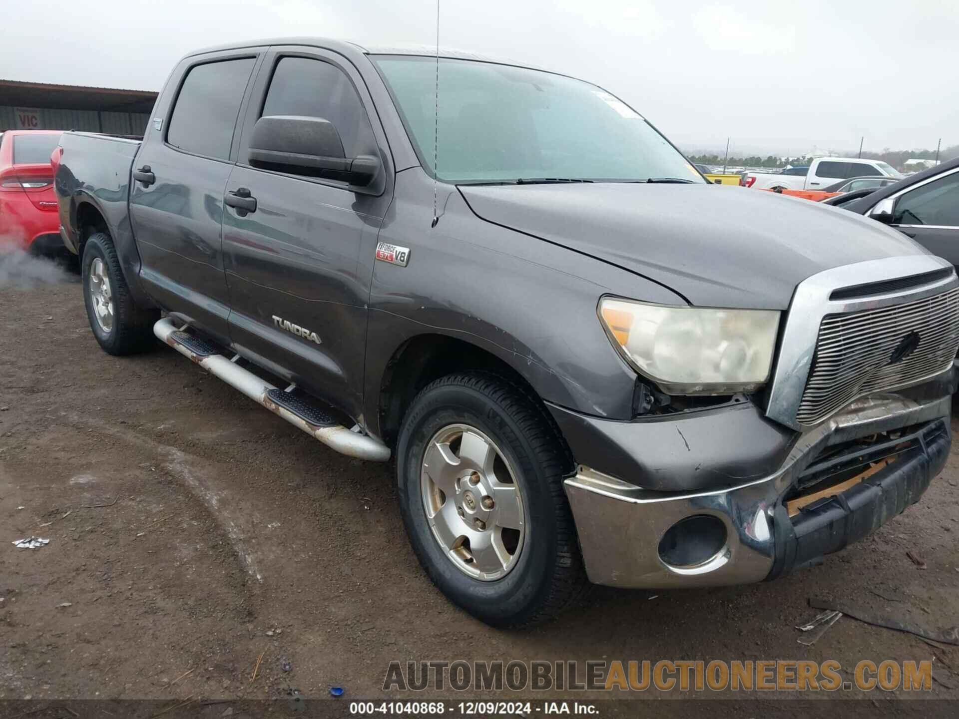 5TFDW5F10BX170429 TOYOTA TUNDRA 2011