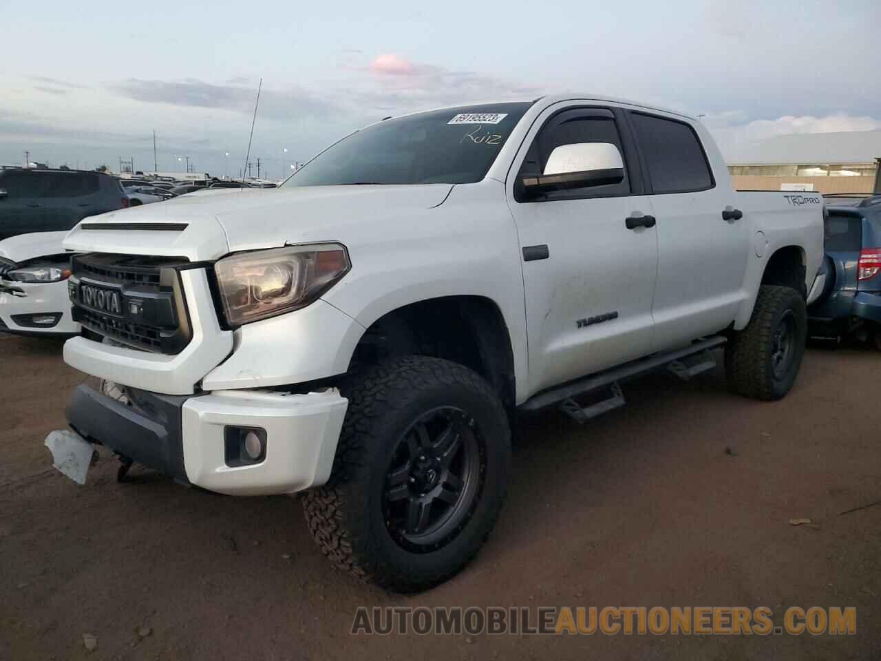 5TFDW5F10FX481574 TOYOTA TUNDRA 2015