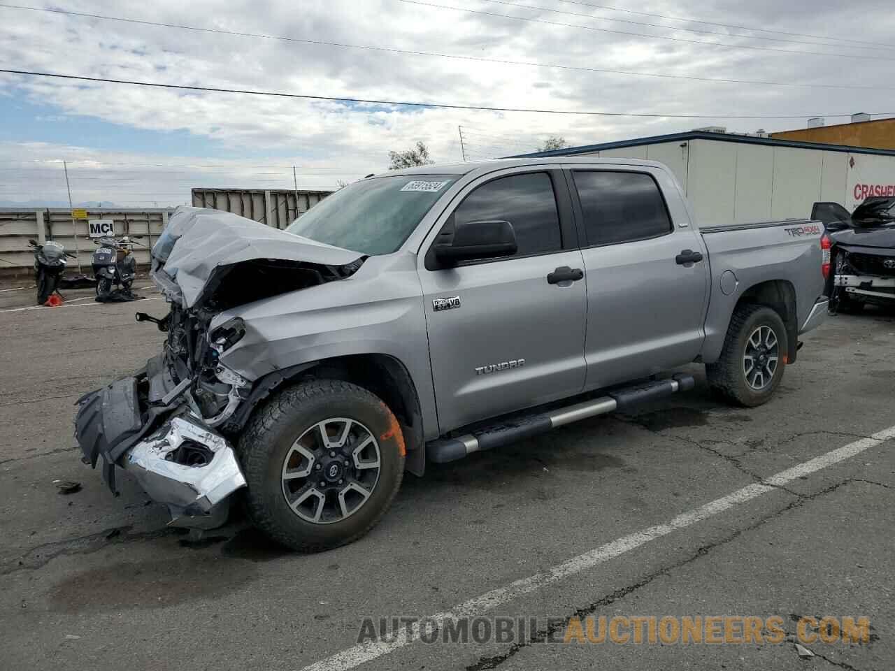 5TFDW5F10GX500643 TOYOTA TUNDRA 2016