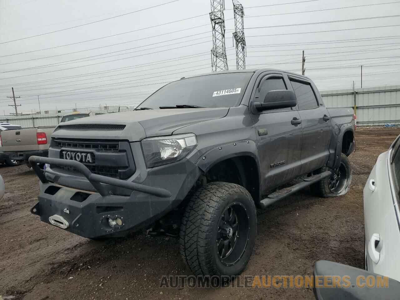 5TFDW5F10HX584934 TOYOTA TUNDRA 2017