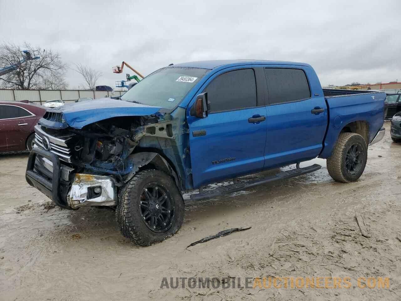 5TFDW5F10HX589244 TOYOTA TUNDRA 2017