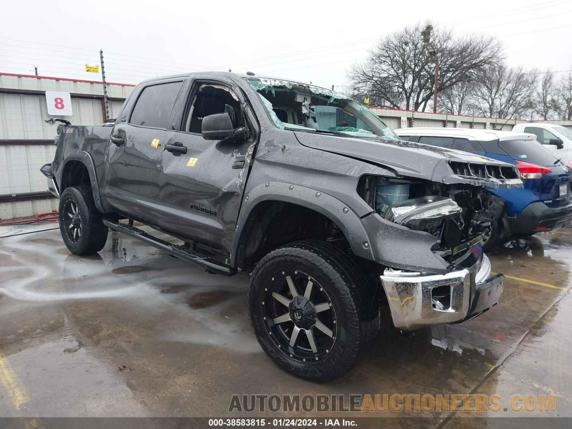 5TFDW5F10JX717875 TOYOTA TUNDRA 2018