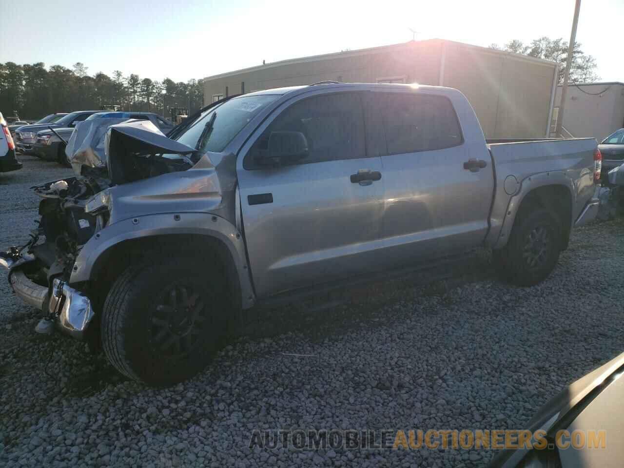 5TFDW5F10KX866658 TOYOTA TUNDRA 2019