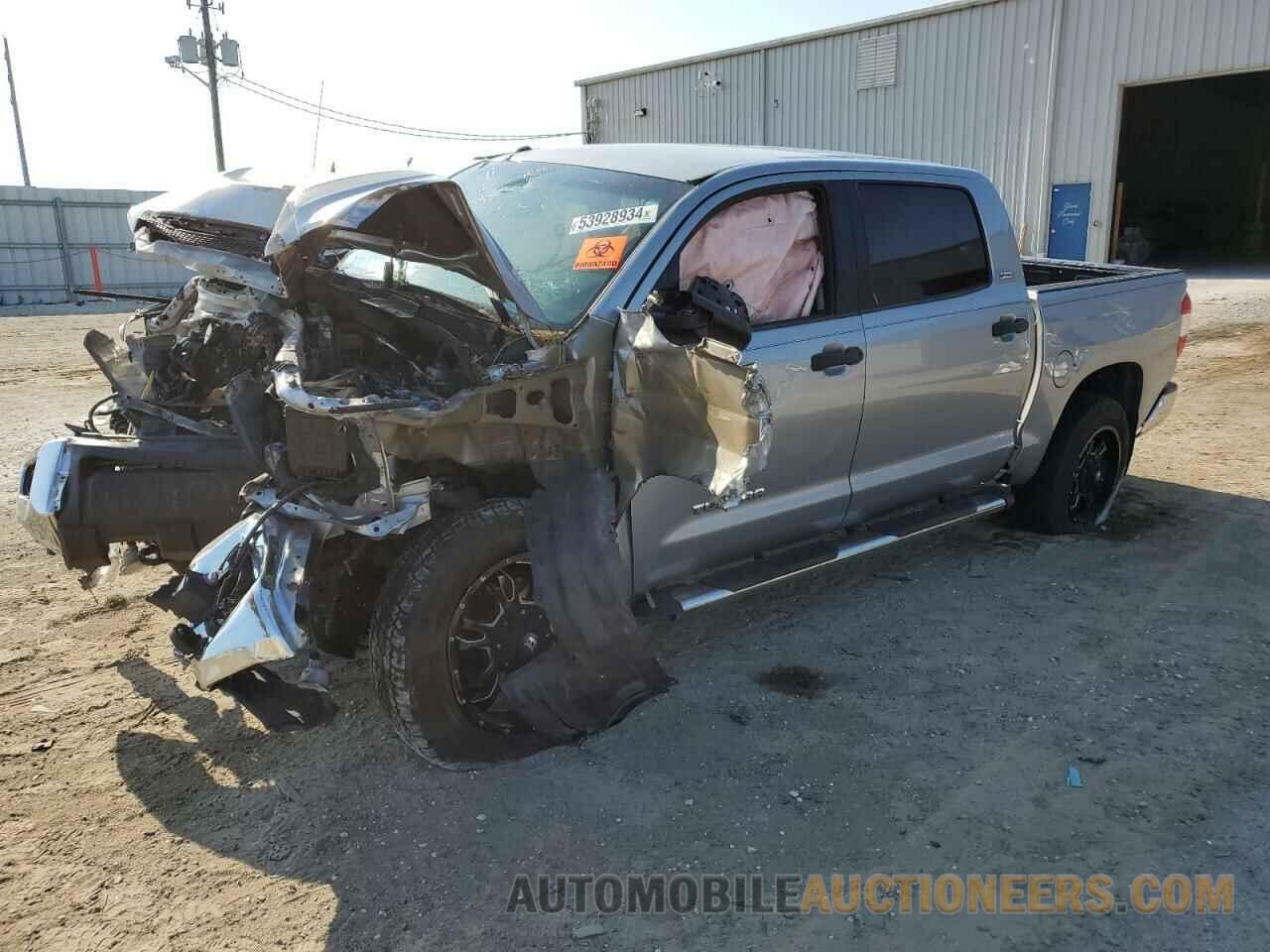 5TFDW5F11FX454741 TOYOTA TUNDRA 2015