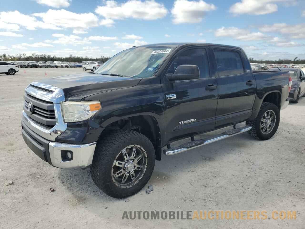 5TFDW5F11FX466713 TOYOTA TUNDRA 2015