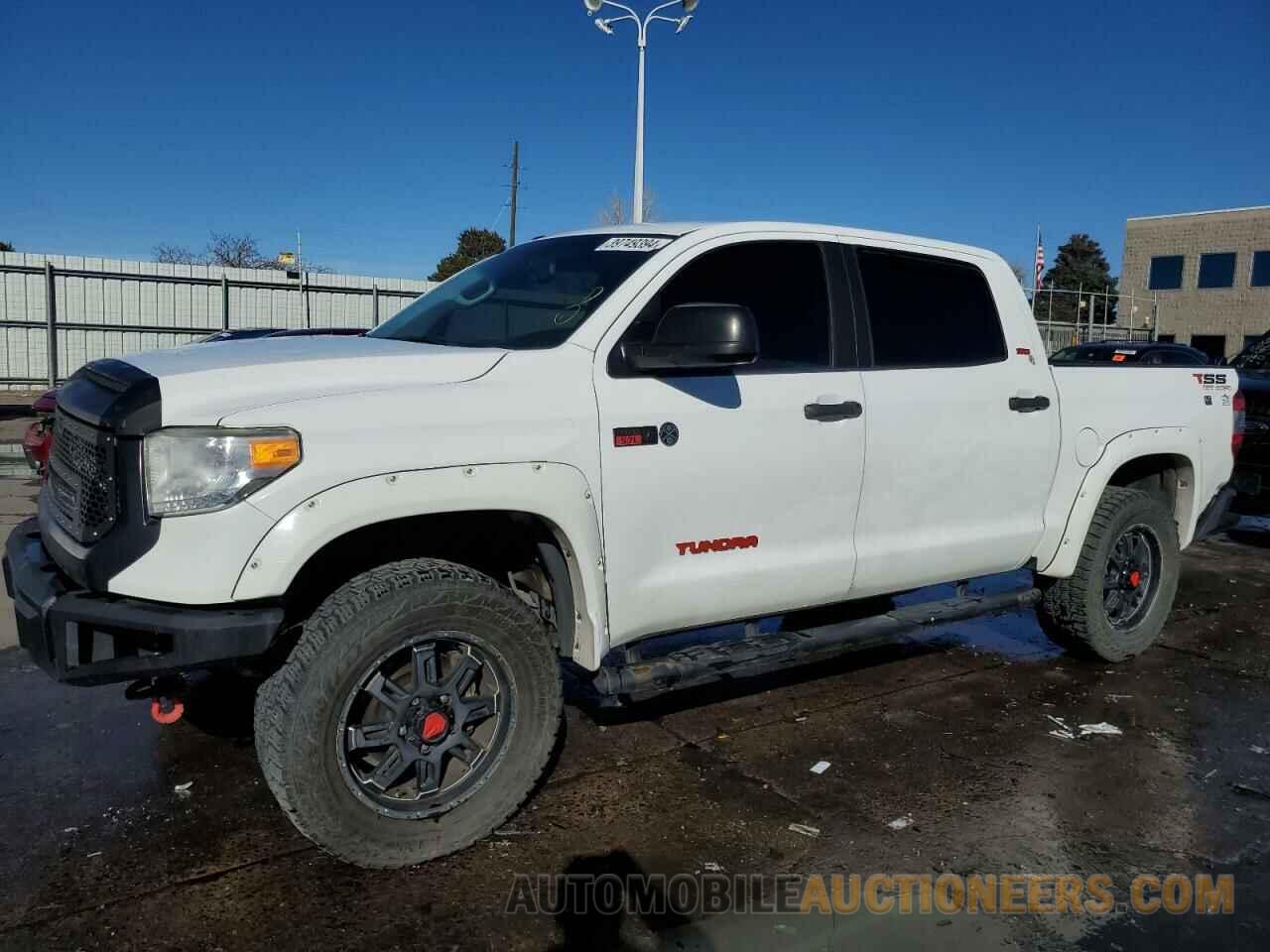 5TFDW5F11GX524630 TOYOTA TUNDRA 2016