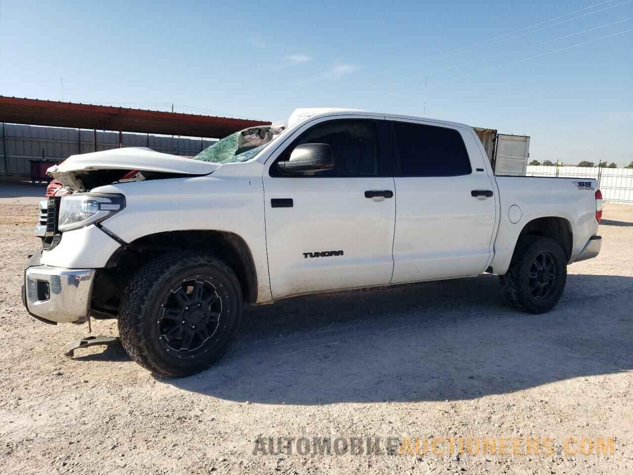 5TFDW5F11HX613471 TOYOTA TUNDRA 2017