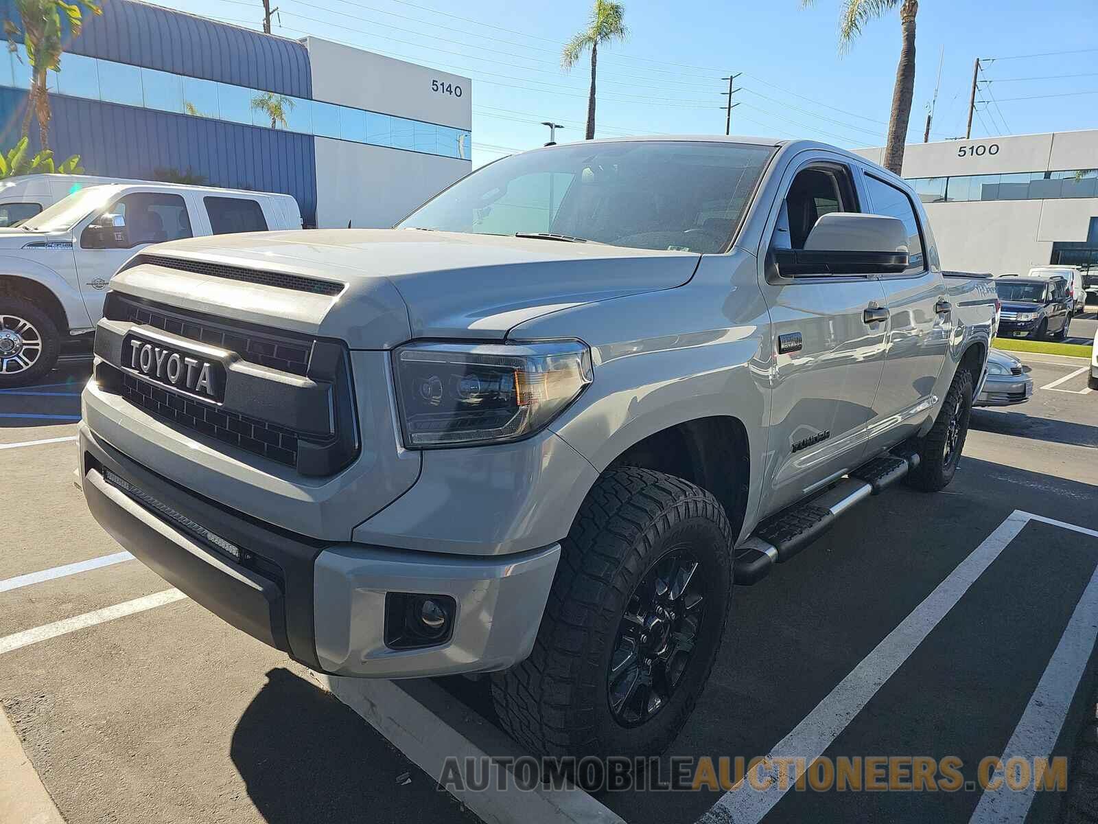 5TFDW5F11HX614782 Toyota Tundra 2017