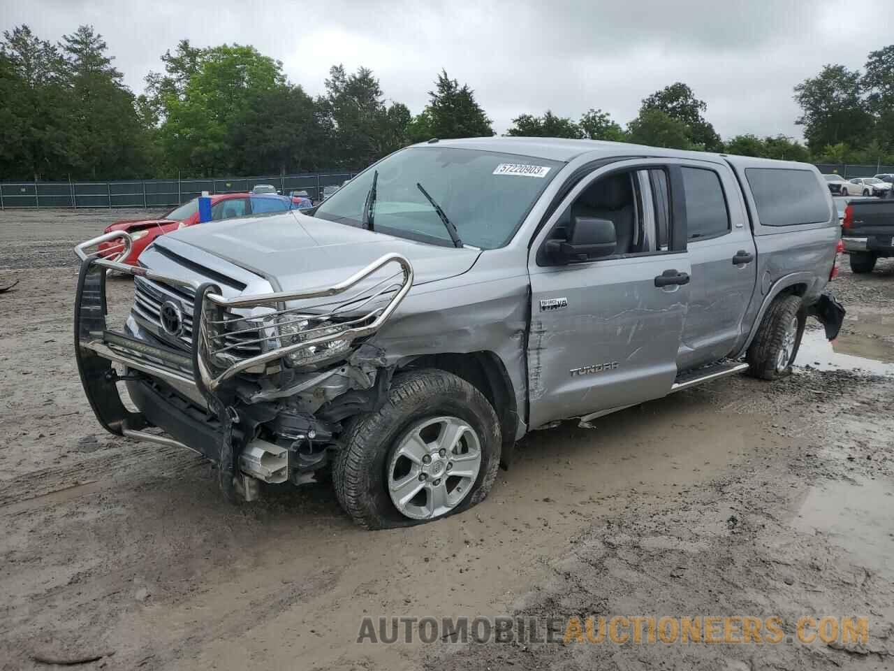 5TFDW5F11HX644848 TOYOTA TUNDRA 2017