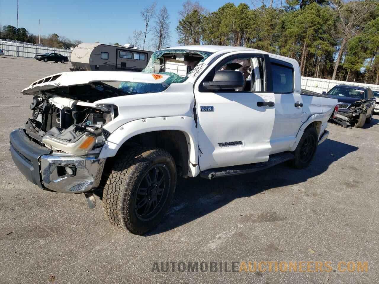 5TFDW5F12FX445529 TOYOTA TUNDRA 2015