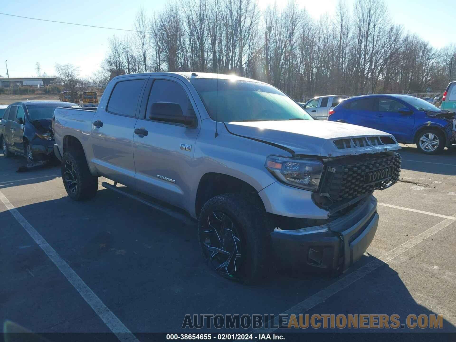 5TFDW5F12HX590458 TOYOTA TUNDRA 2017