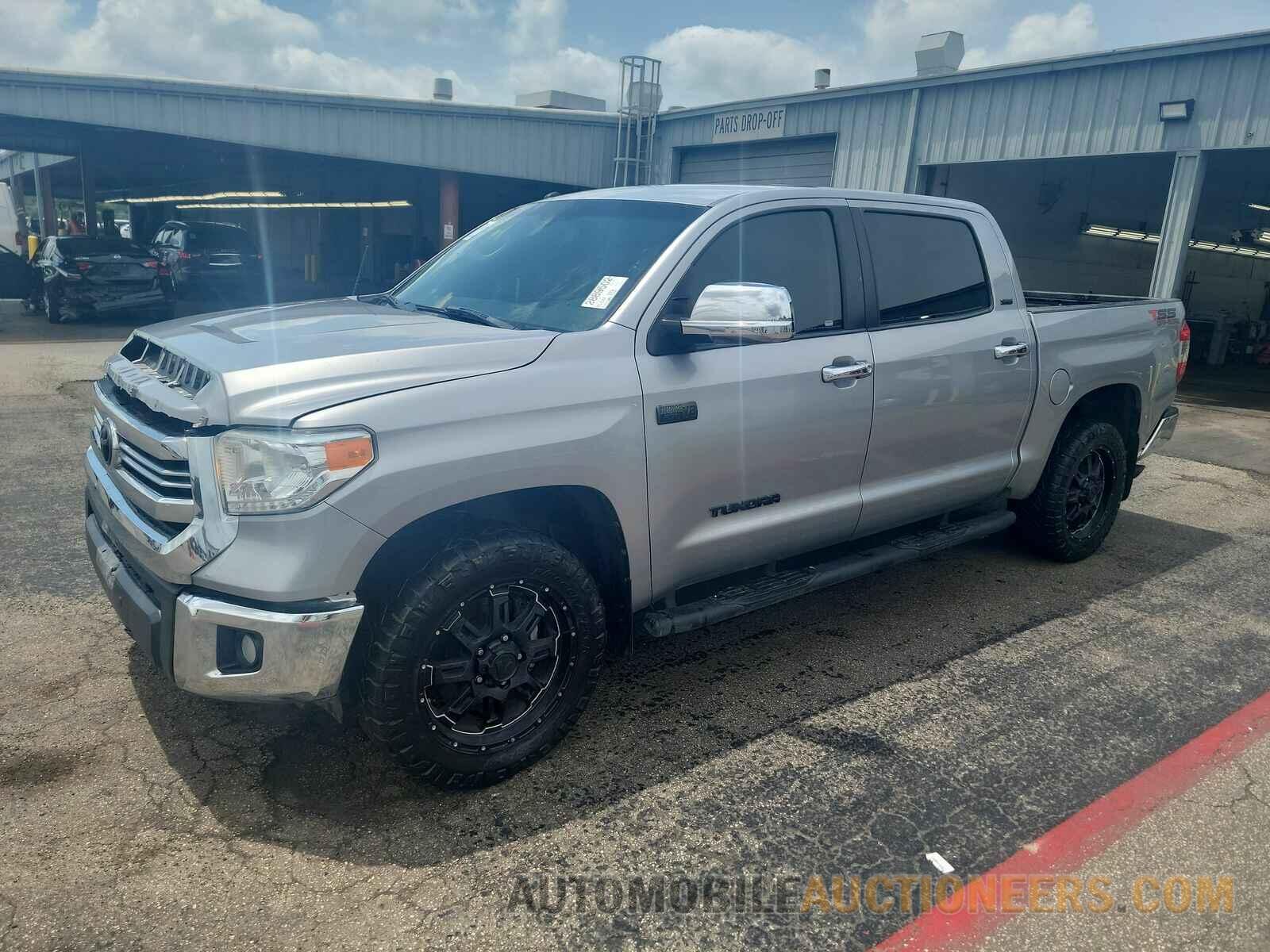 5TFDW5F12HX591772 Toyota Tundra 2017