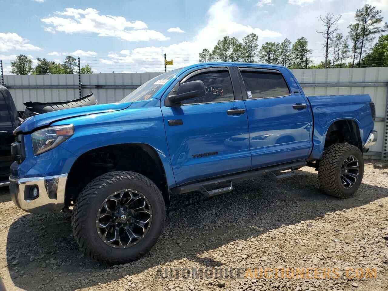 5TFDW5F12HX674831 TOYOTA TUNDRA 2017