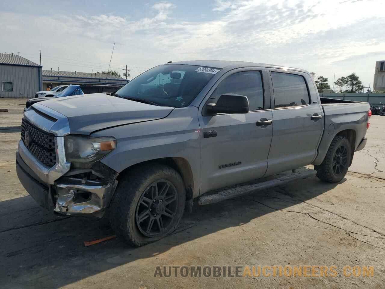 5TFDW5F12JX737352 TOYOTA TUNDRA 2018