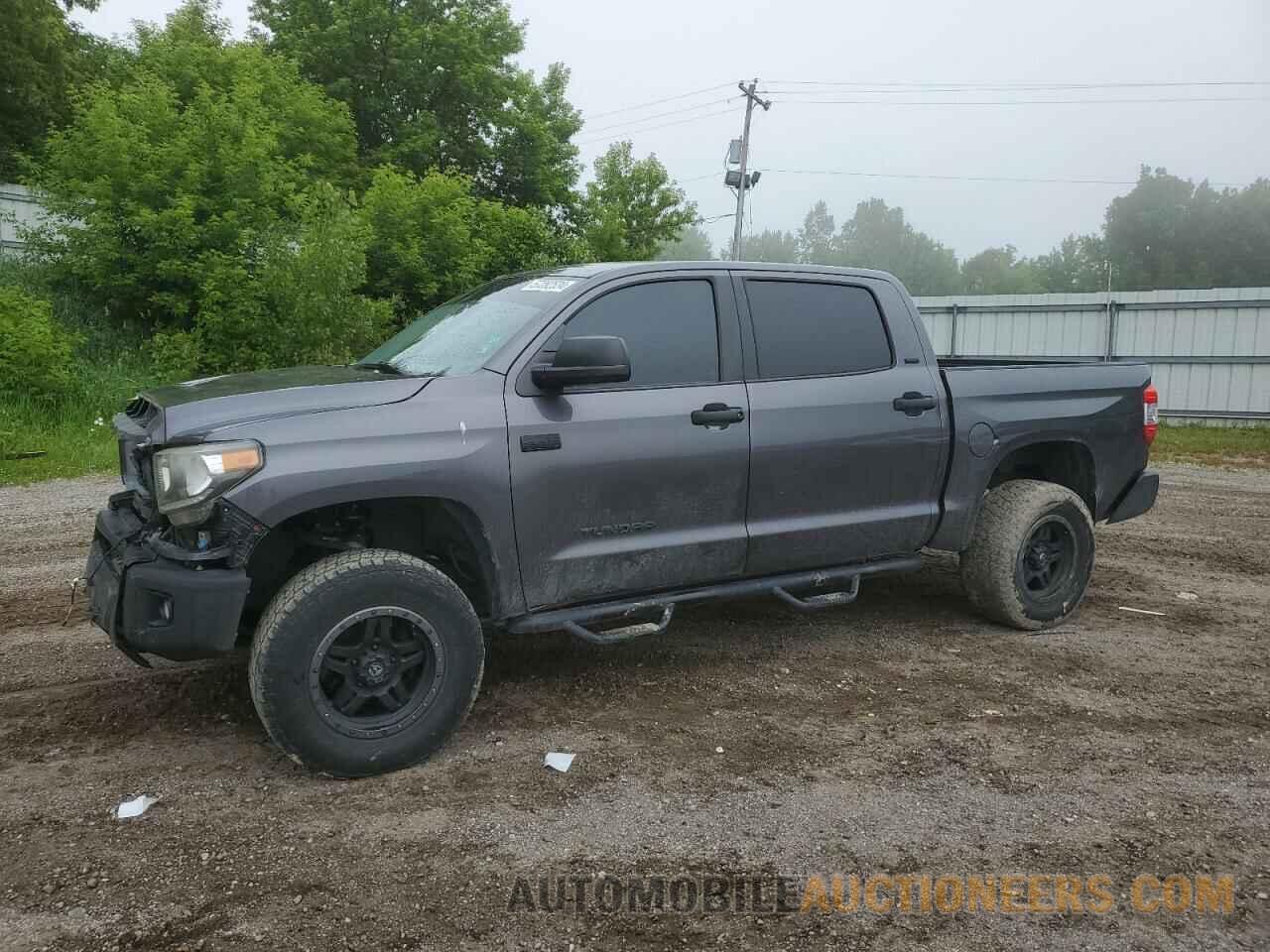 5TFDW5F12JX776555 TOYOTA TUNDRA 2018