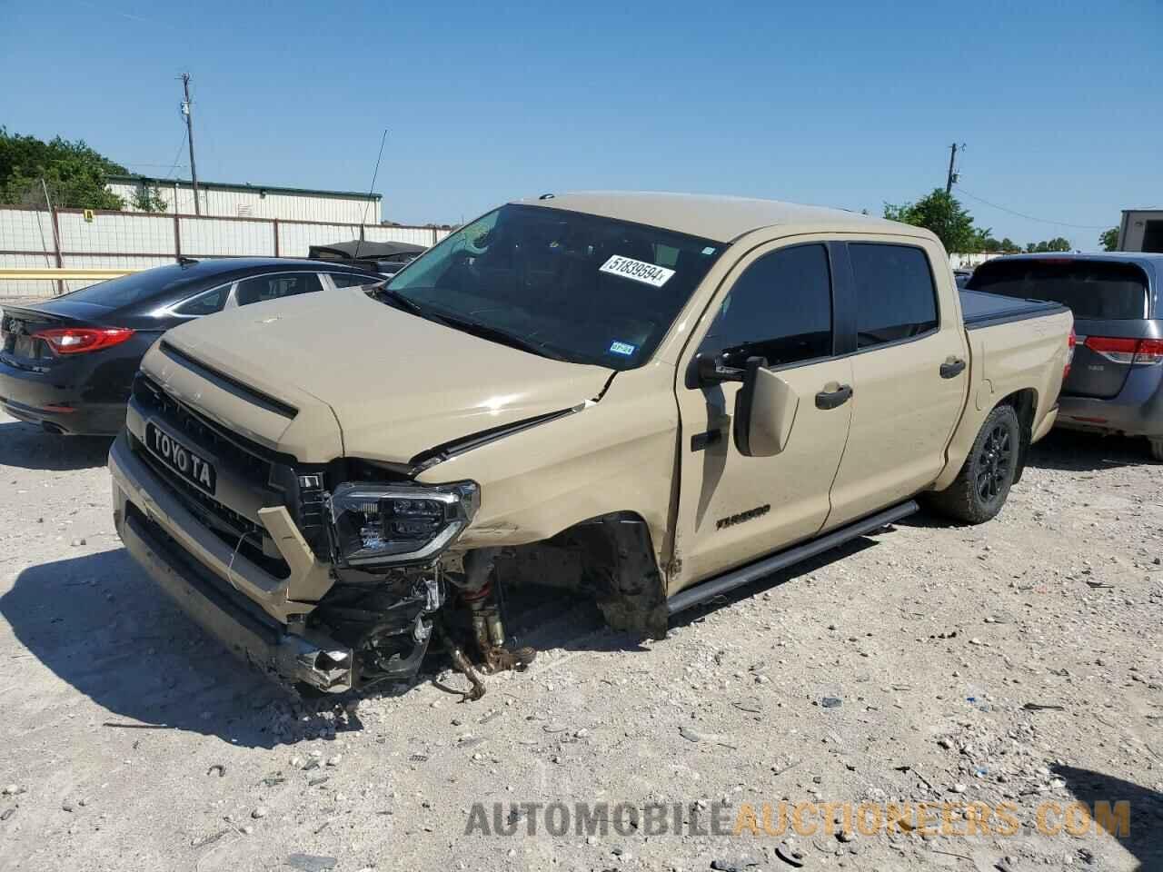 5TFDW5F13GX568323 TOYOTA TUNDRA 2016