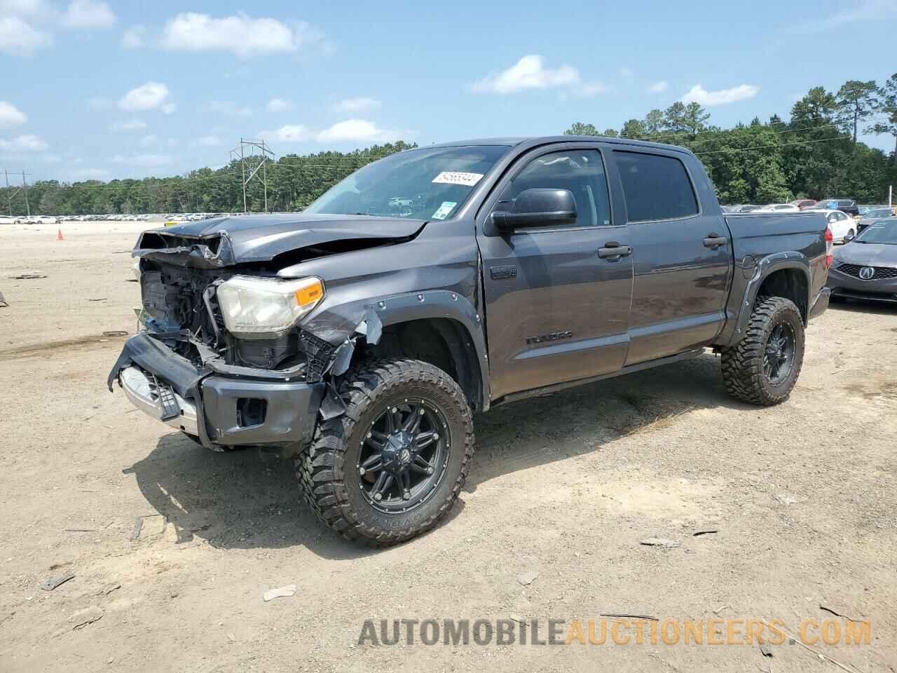 5TFDW5F13HX638422 TOYOTA TUNDRA 2017