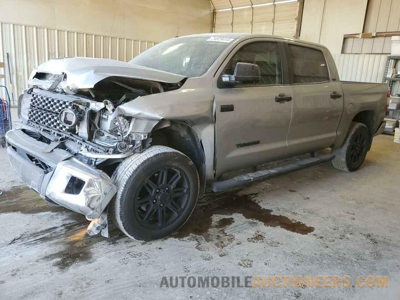 5TFDW5F13JX698321 TOYOTA TUNDRA 2018