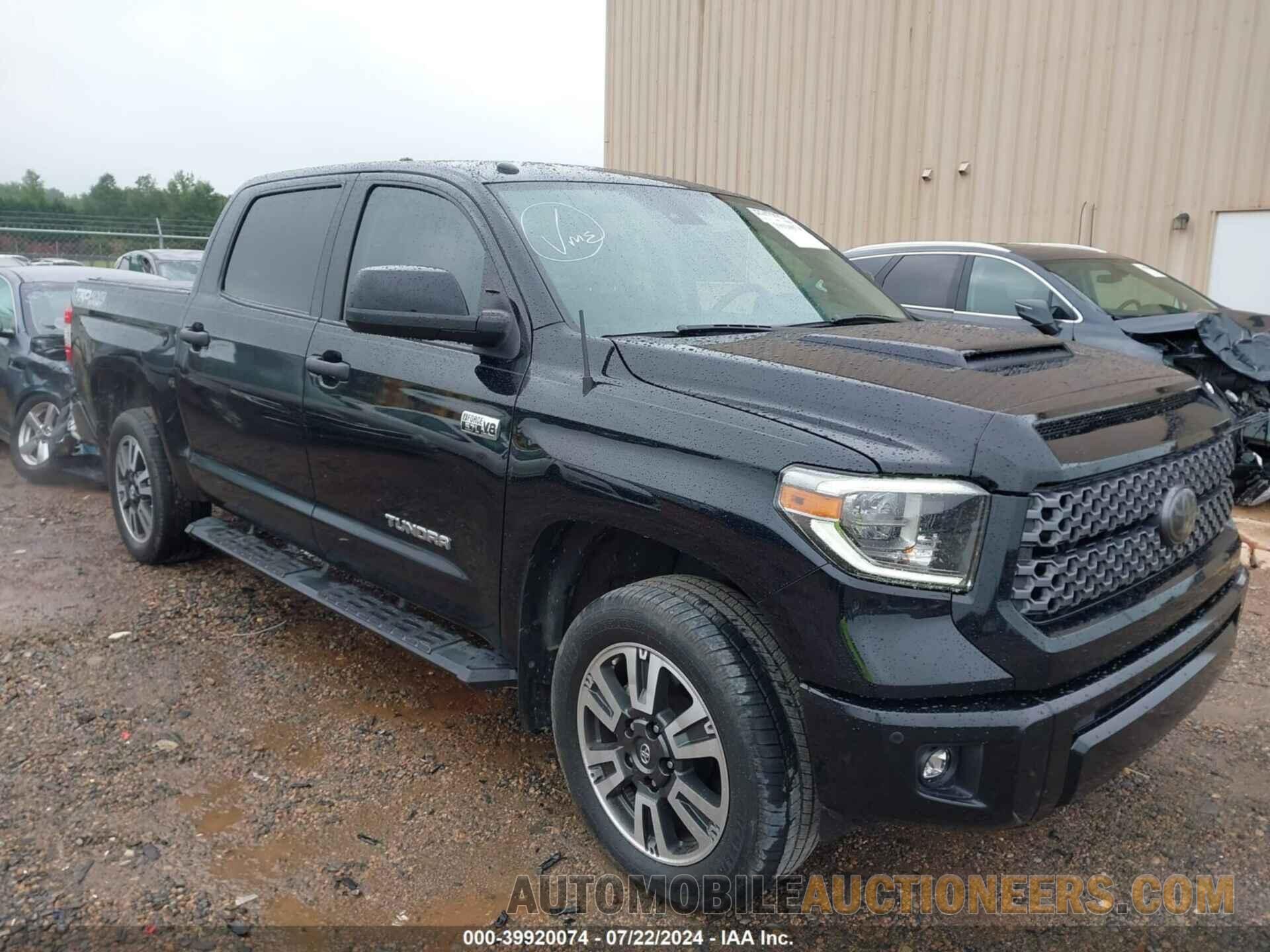 5TFDW5F13JX711990 TOYOTA TUNDRA 2018