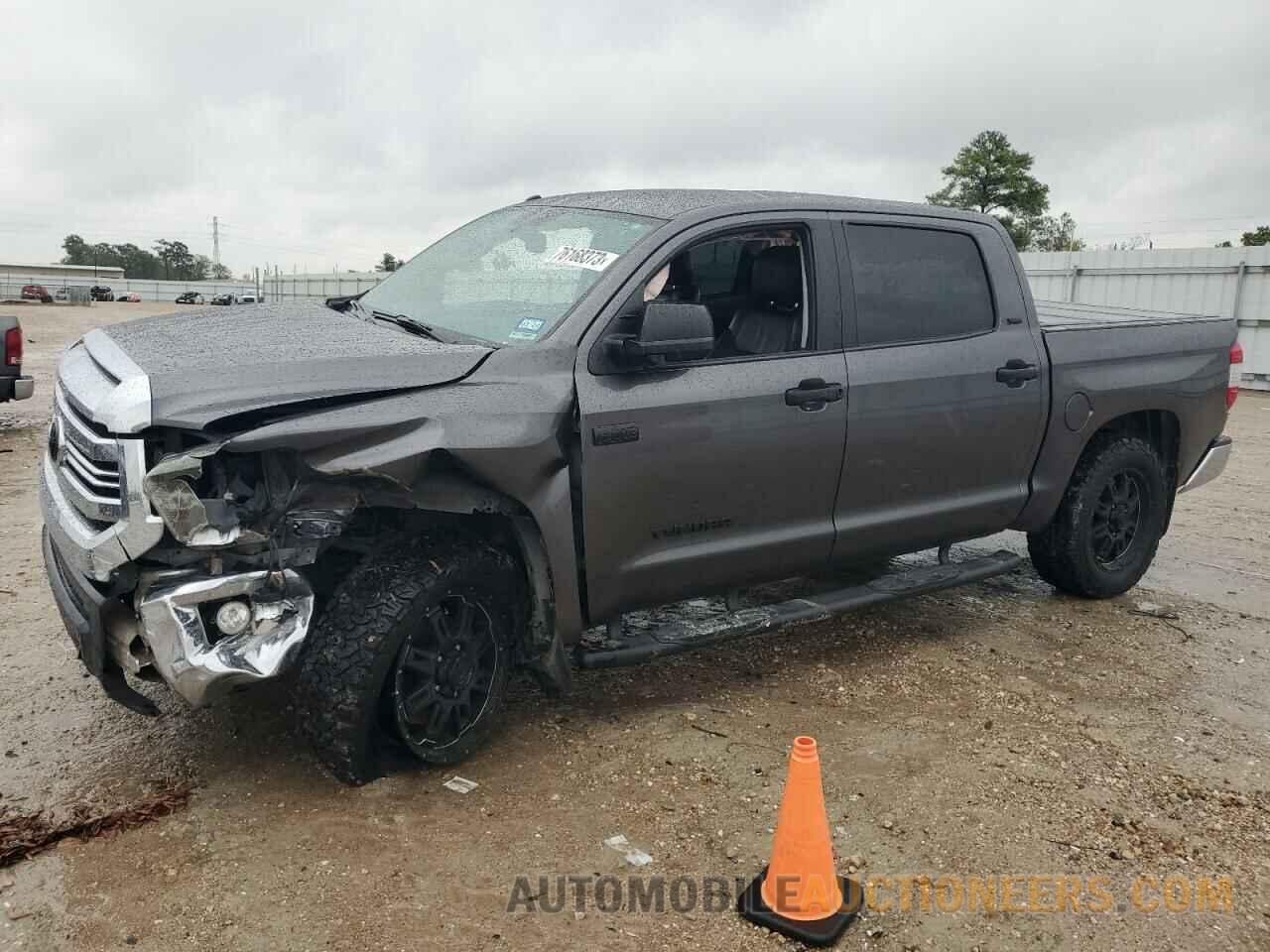 5TFDW5F14HX615764 TOYOTA TUNDRA 2017