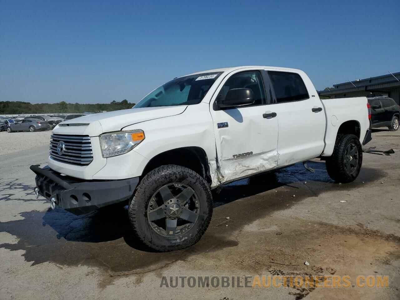 5TFDW5F15FX435805 TOYOTA TUNDRA 2015