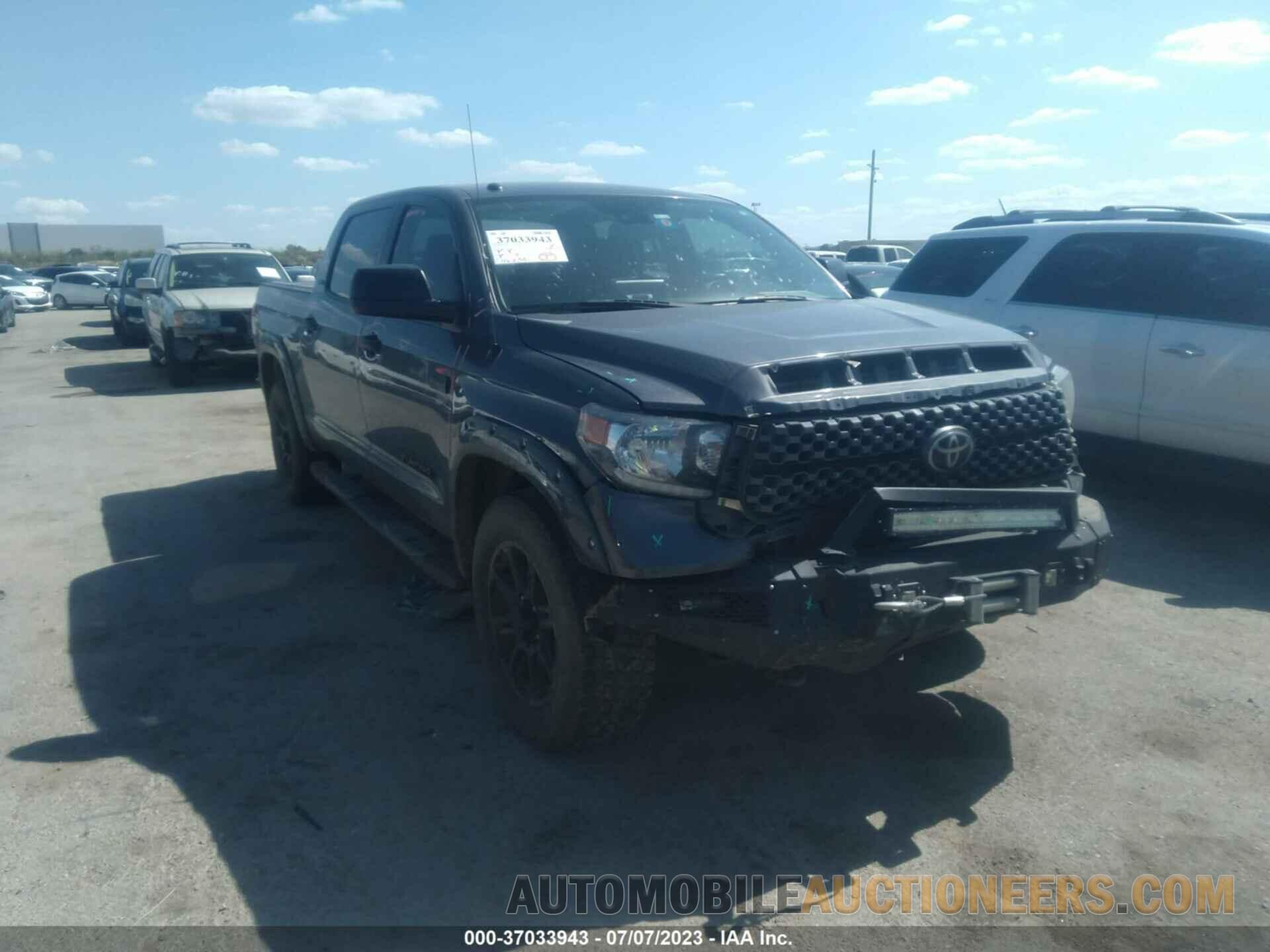 5TFDW5F15JX688602 TOYOTA TUNDRA 4WD 2018