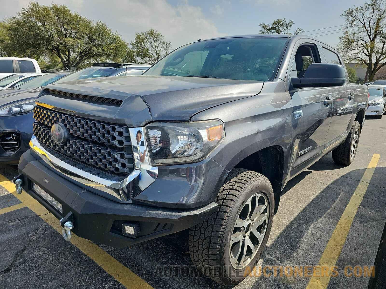 5TFDW5F15JX693878 Toyota Tundra 2018