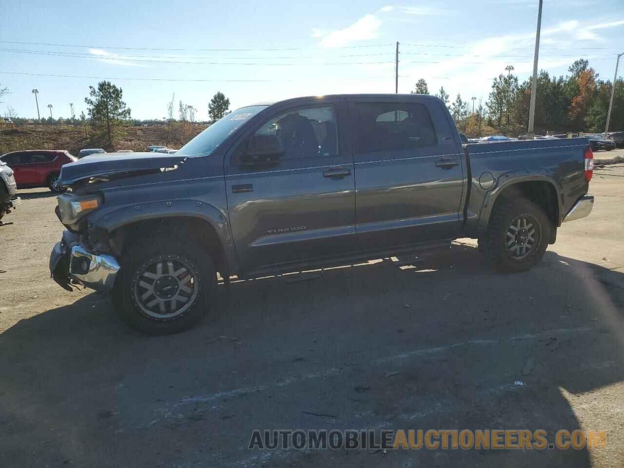 5TFDW5F15JX746336 TOYOTA TUNDRA 2018