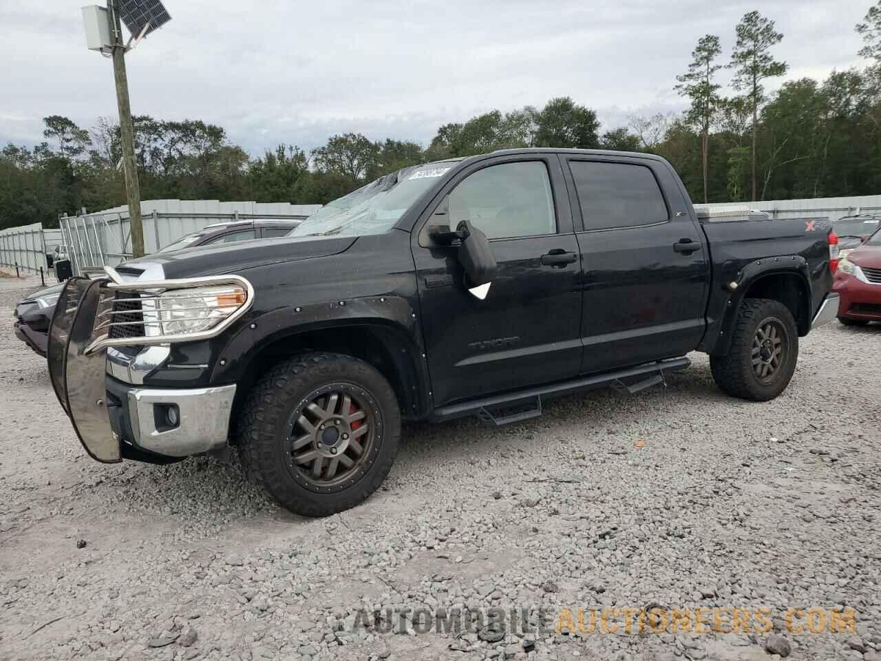 5TFDW5F16HX602448 TOYOTA TUNDRA 2017