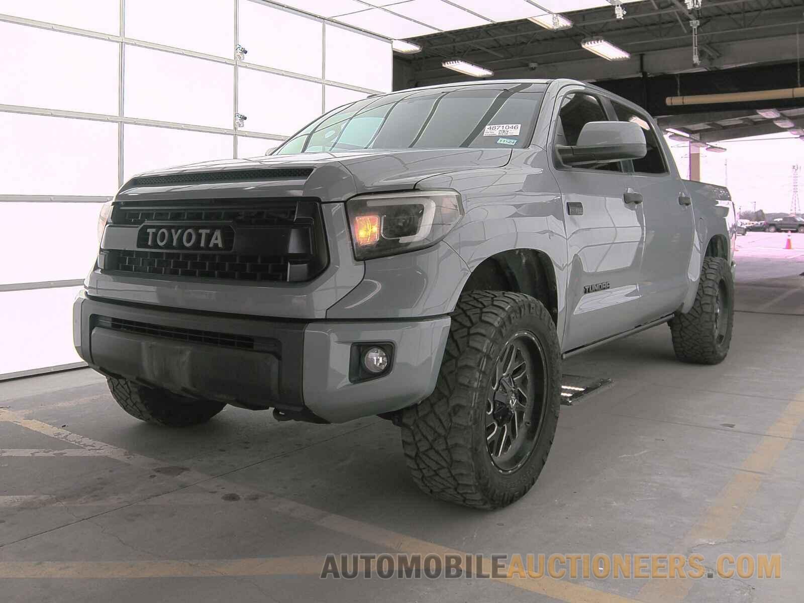 5TFDW5F17HX650458 Toyota Tundra 2017