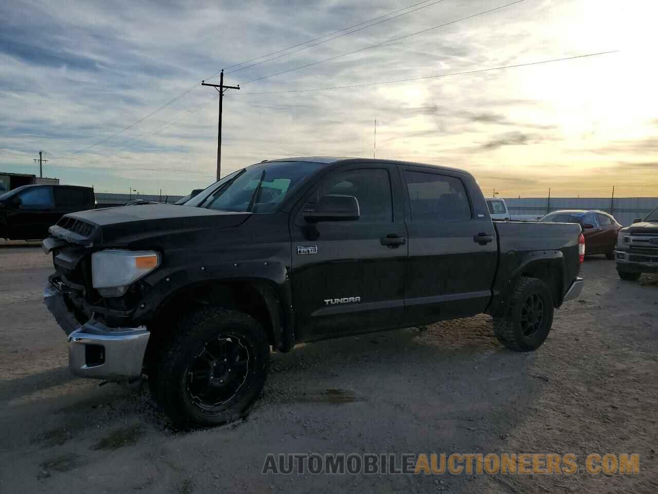 5TFDW5F18FX433689 TOYOTA TUNDRA 2015