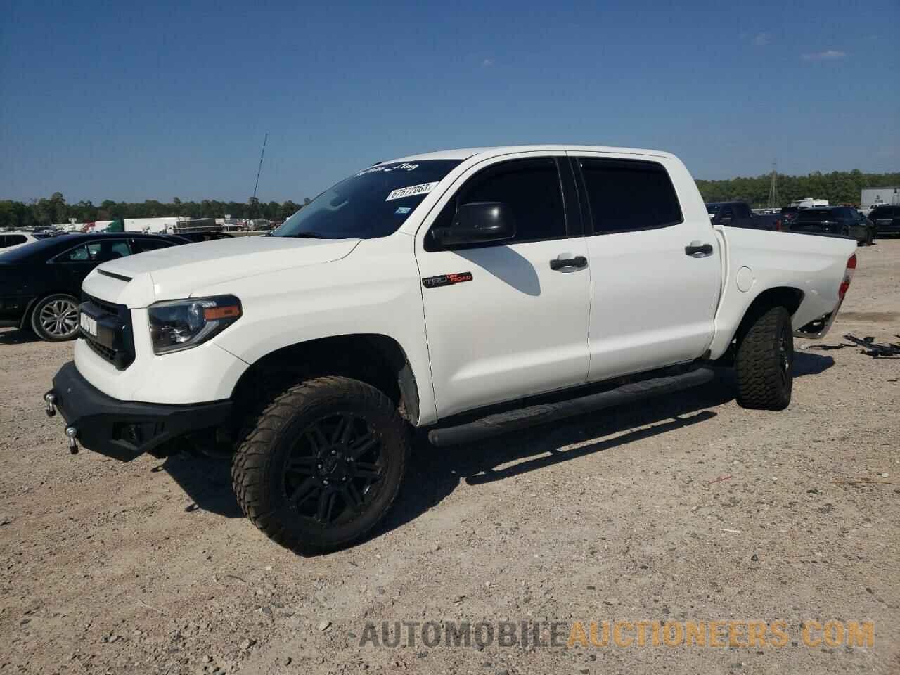 5TFDW5F18GX490105 TOYOTA TUNDRA 2016