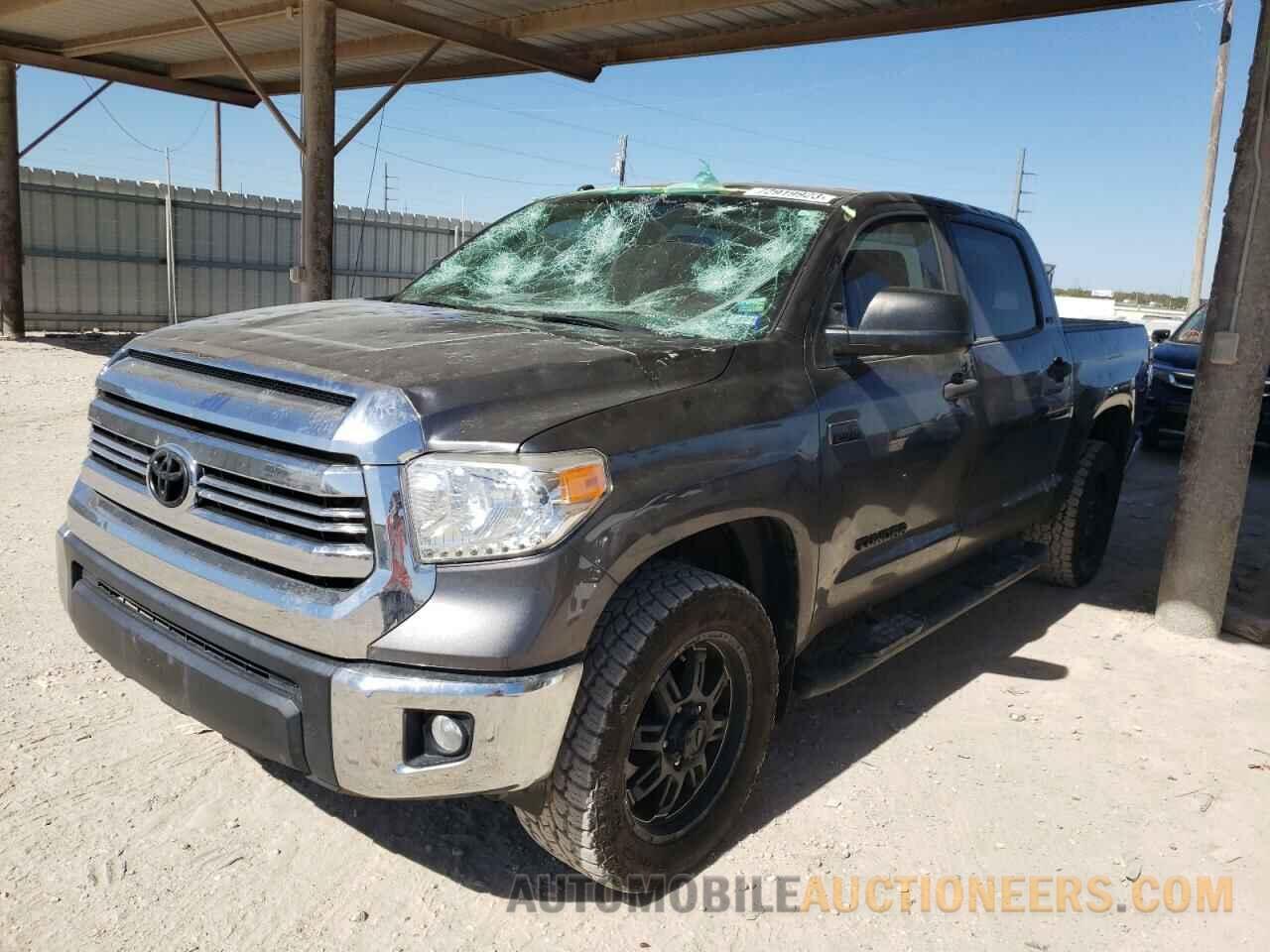 5TFDW5F18HX590142 TOYOTA TUNDRA 2017